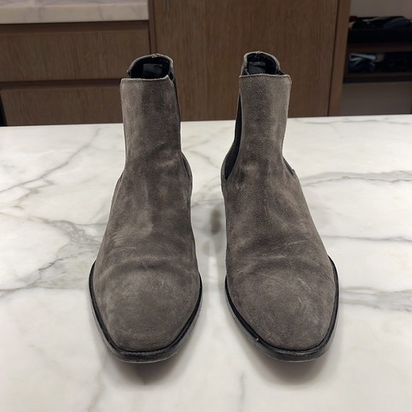 Saint Laurent Suede Wyatt Chelsea Boot Ankle - Picture 3 of 7